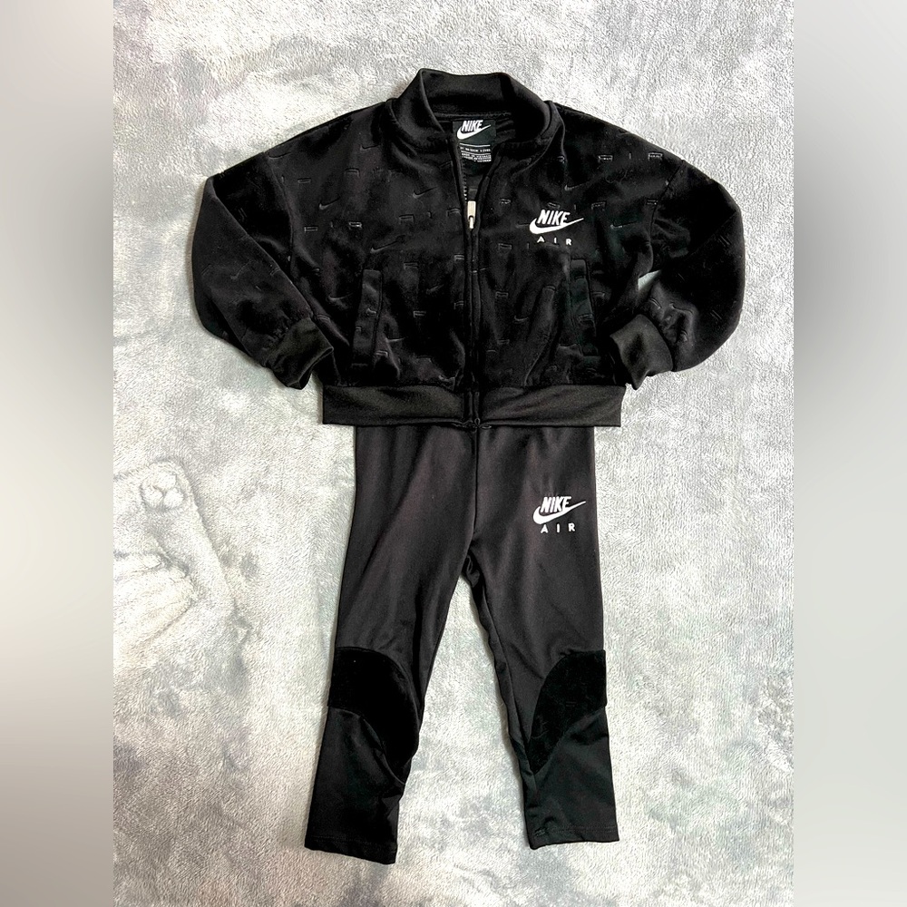 Toddler Girl Nike fit